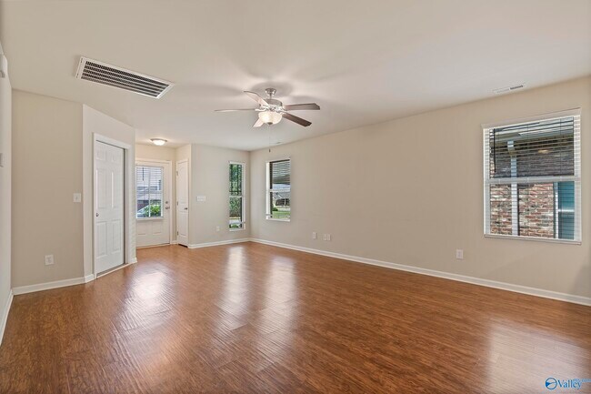 Foto del edificio - 146 Tybee Dr
