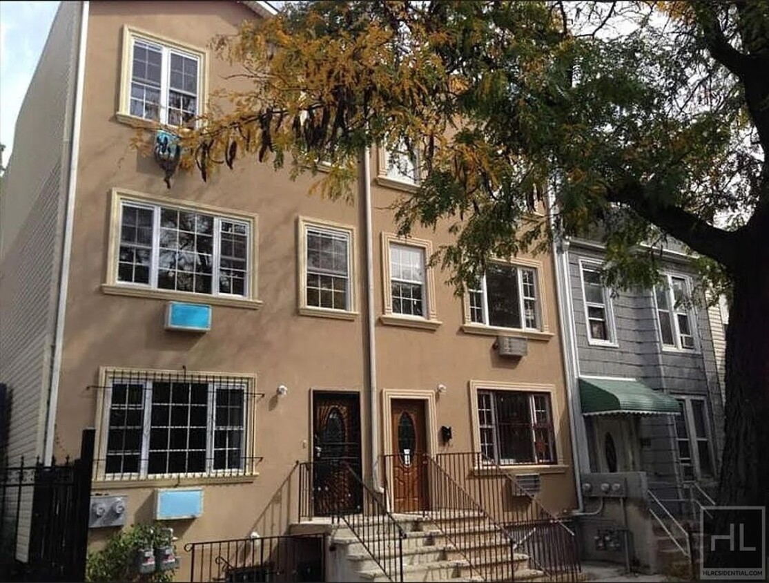 EAST 169 STREET, Bronx - Room for Rent in The Bronx, NY | Apartments.com