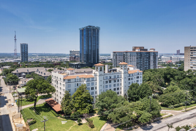 Building Photo - Maple Terrace Residences