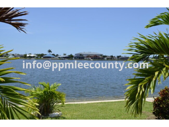 Foto del edificio - Gated Community:  Emerald Cove!