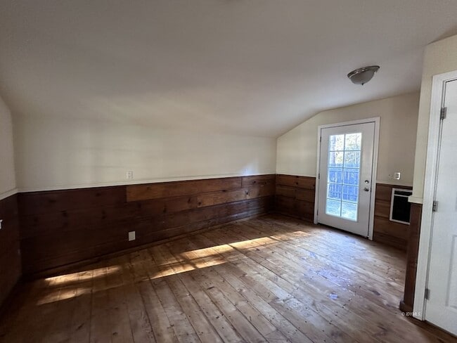 Building Photo - 29470 CA-243
