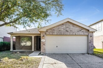Building Photo - 18331 Atasca Wds Trce