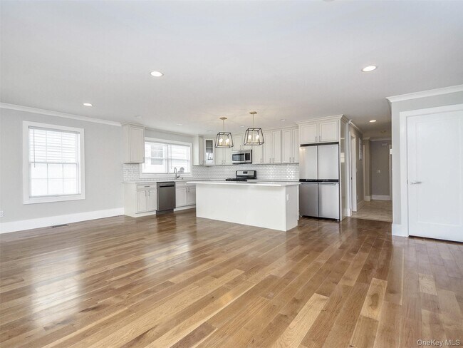 Building Photo - 15 Dunes Ln