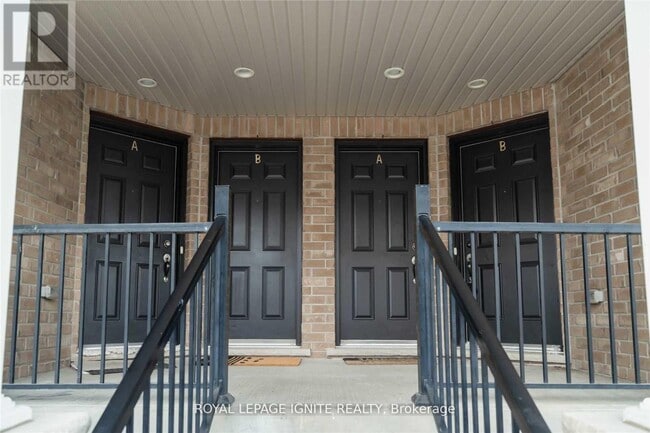 Building Photo - 15 Carere Crescent