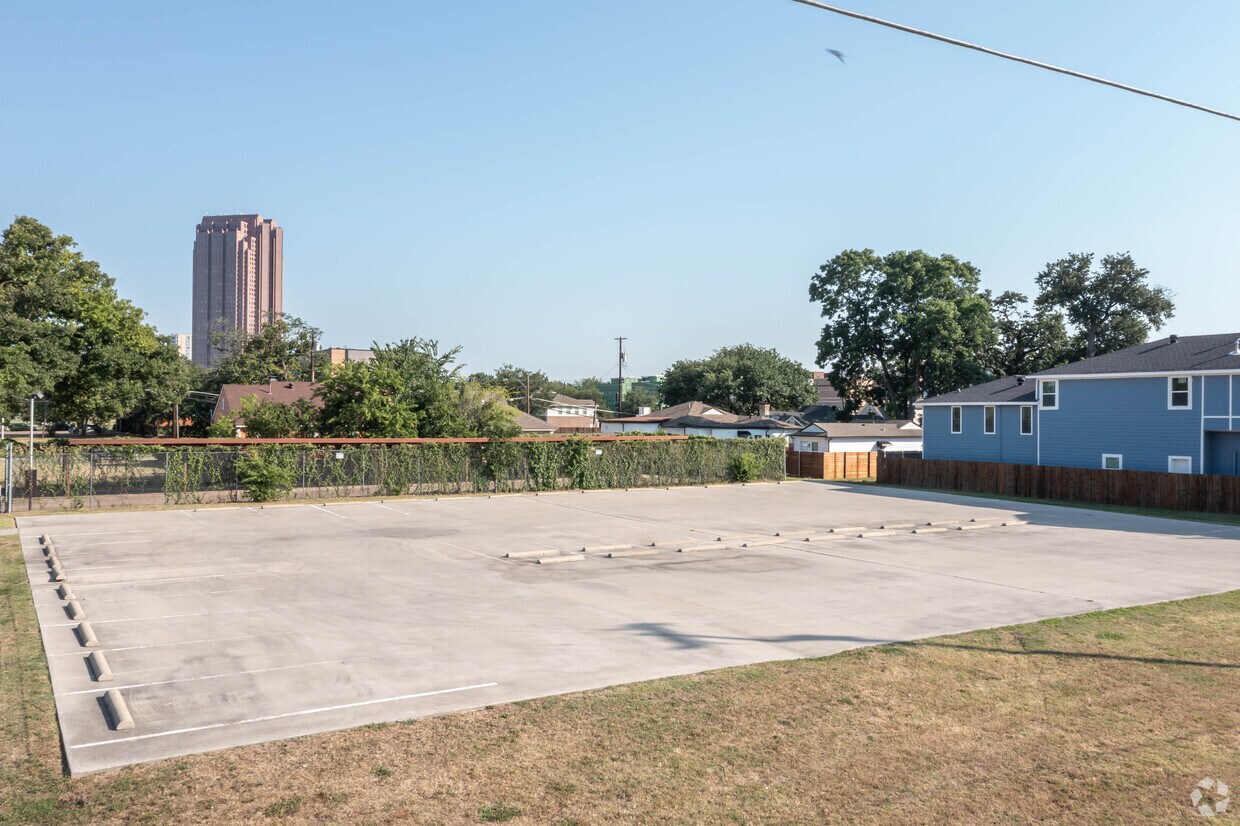 June 2022 - 1804 N Washington Ave
