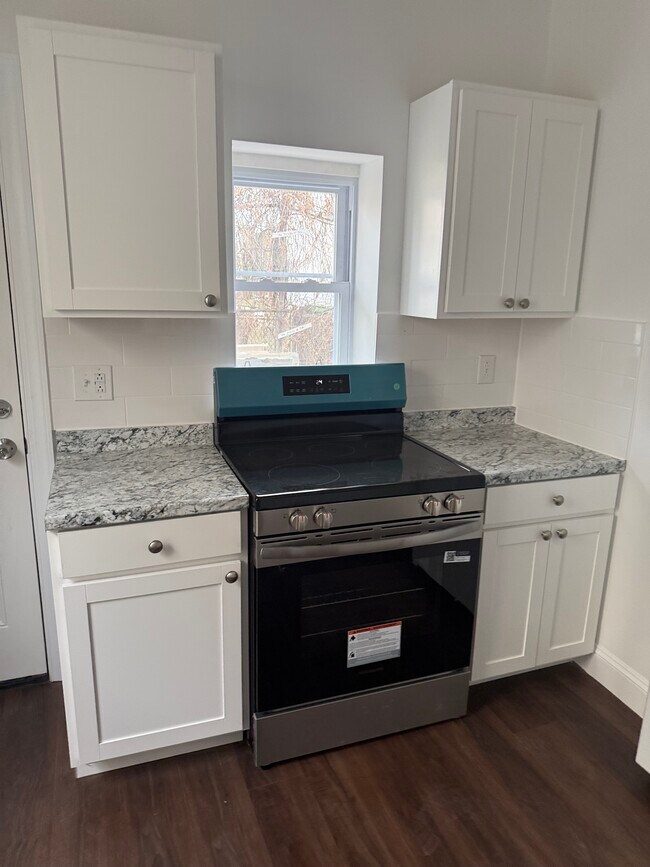 Foto del edificio - 2145 N Van Pelt St