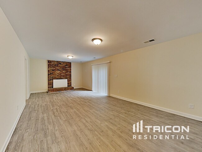 Building Photo - 6638 Brunning Glen Court Charlotte NC