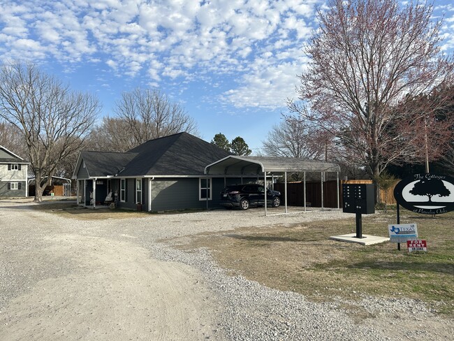 Building Photo - 403 Co Rd 3383