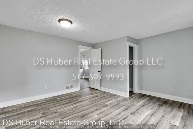 Foto del edificio - 3 br, 1 bath House - 1100 May Street