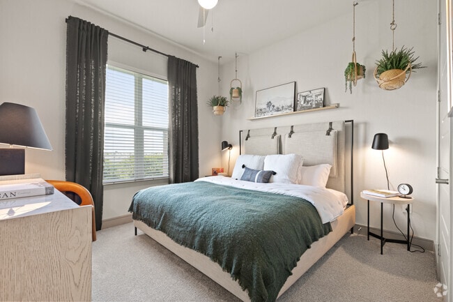 2BR, 2BA - 1,025SF - B1 - Bedroom - One90 Gateway Apartments