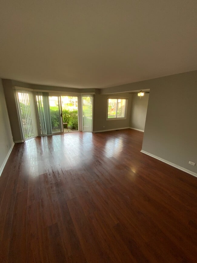 Photo - 3108 Roberts Dr Apartment