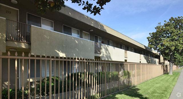 Westland Artesia Apartments Long Beach Ca Apartments Com