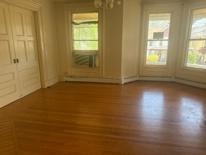 Foto del edificio - 60 Hudson Ave