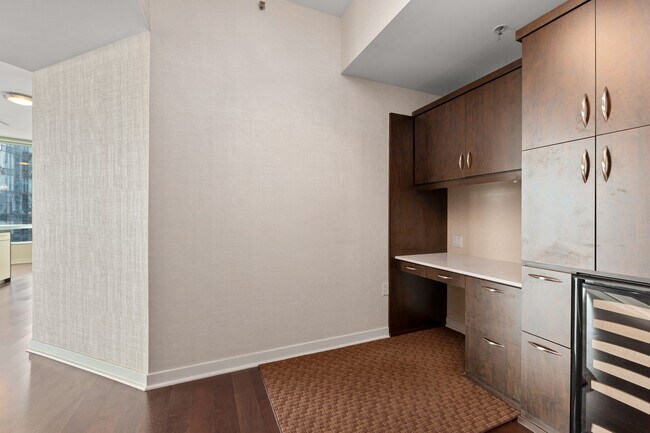 Office Nook - 301 Main St