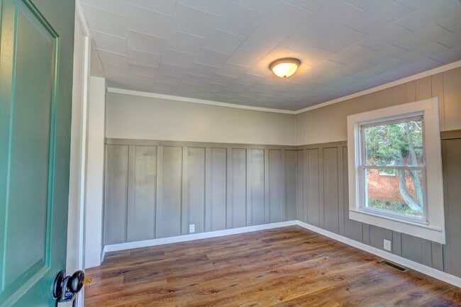 Foto del edificio - 1286 Fallston Rd