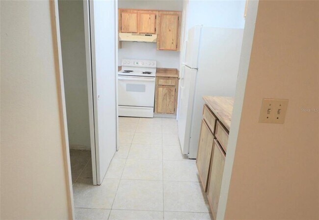 Foto del edificio - 4240 Pershing Pointe Pl