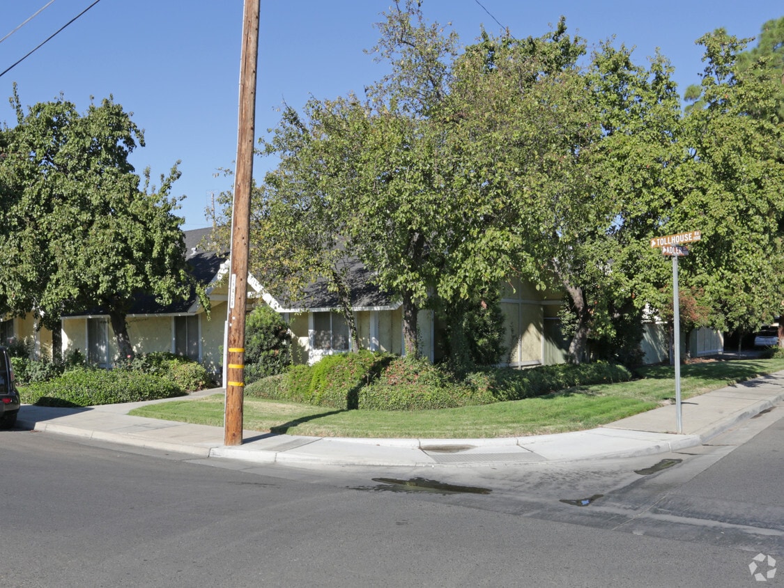 Building Photo - Dove's Nest Apartments