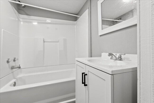 Foto del edificio - 14029 McNair St