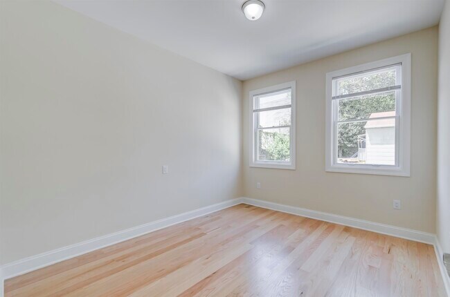 Foto del edificio - 419 Broadway-