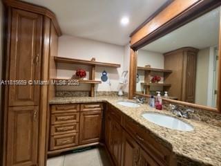 Foto del edificio - 3301 N Country Club Dr