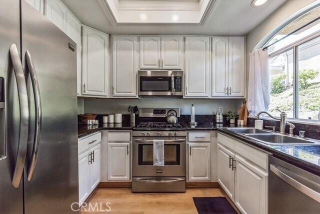 Building Photo - 30902 Club House Dr