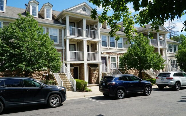 Building Photo - 1147 Beaver Run