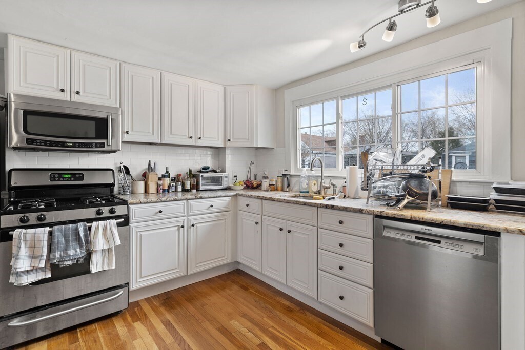 Foto principal - 68 Pleasant St