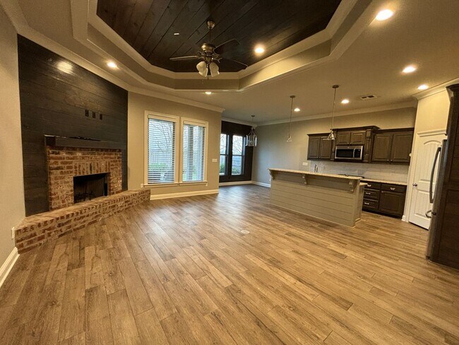 Foto del edificio - JAMESTOWNE SUBDIVISION IN NORTH BOSSIER (B...