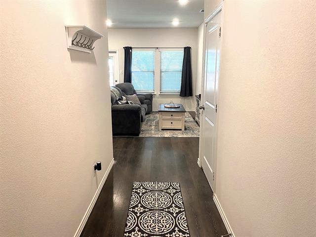 Foto del edificio - 2212 San Jacinto Wy