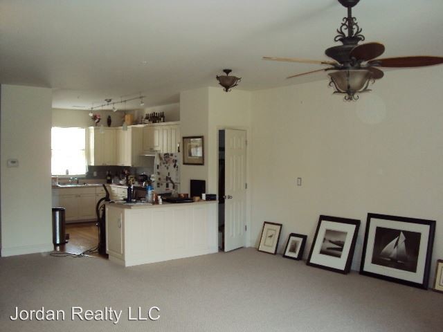 Building Photo - 4 br, 2.5 bath House - 4517 Great Oaks Drive