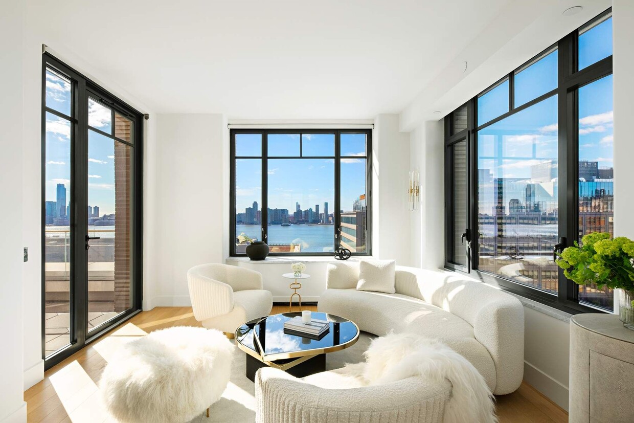 Photo - 110 Charlton St (New York, NY)