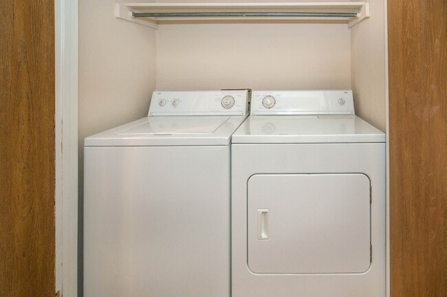 Laundry - The Pointe