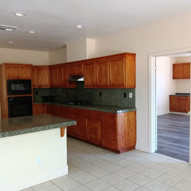 Foto del edificio - 4629 Palomino Way