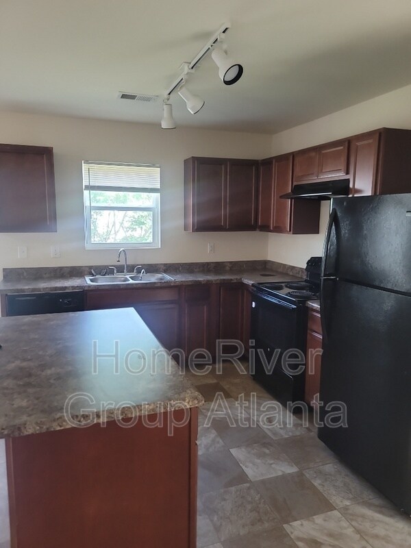 Foto del edificio - 1579 Leonard St