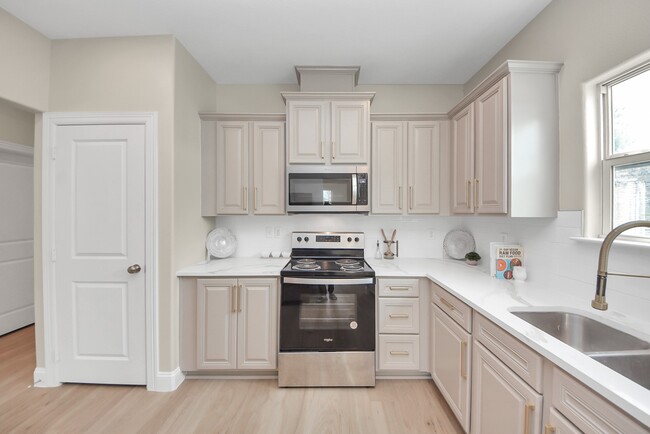 Foto del edificio - 703 23rd Ave N