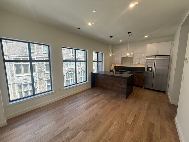 Foto del edificio - Brand new units 0-1 bedroom