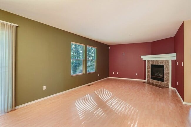 Building Photo - 1227 Evans Ct, DuPont, WA, 98327