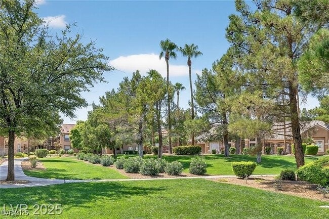 Building Photo - 1150 N Buffalo Dr