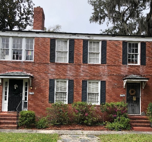 Building Photo - 2751 Oak St
