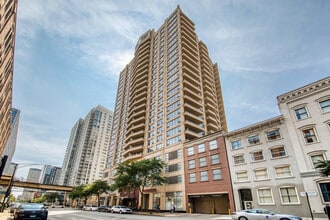 Building Photo - 200 N Jefferson St