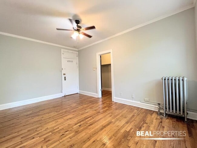 Foto del edificio - 0 bedroom in CHICAGO IL 60640