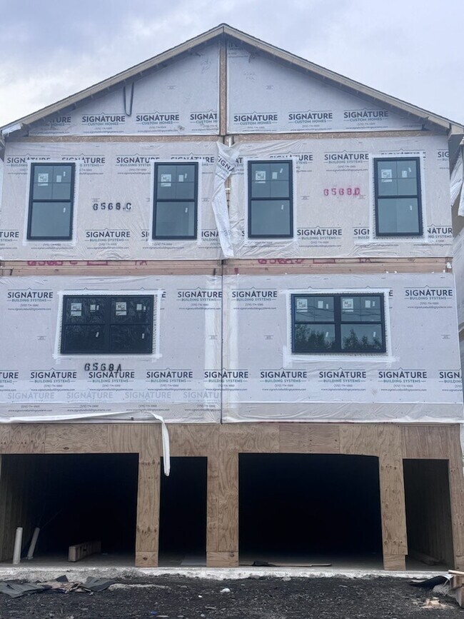 Foto del edificio - 216 Hull Ave