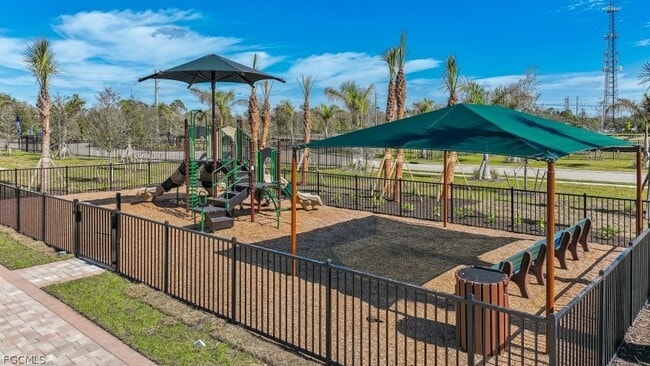 Building Photo - 8357 Everly Preserve Dr