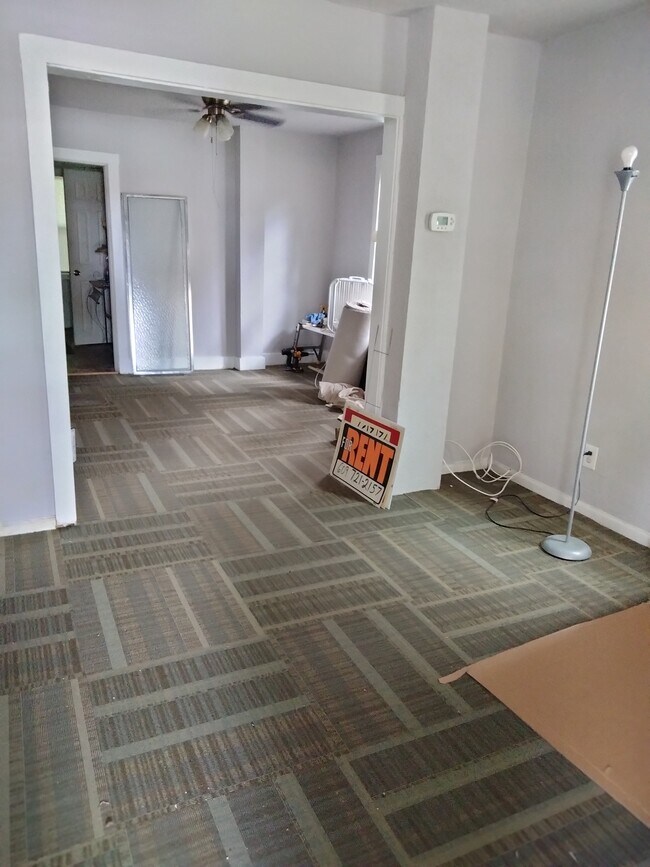 Livingroom and dining room - 612 2nd St