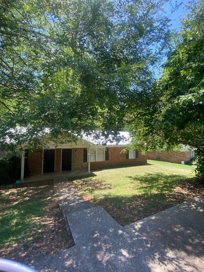 120122 Sayemore Dr, Athens, GA 30601 Townhome Rentals in Athens GA