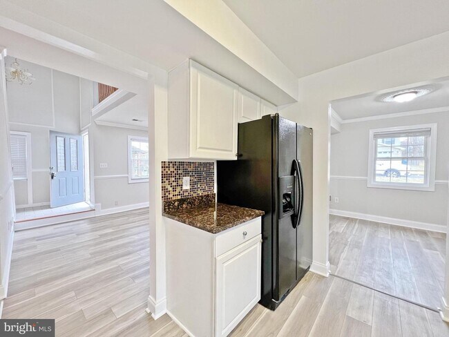 Building Photo - 309 Hanford Ct
