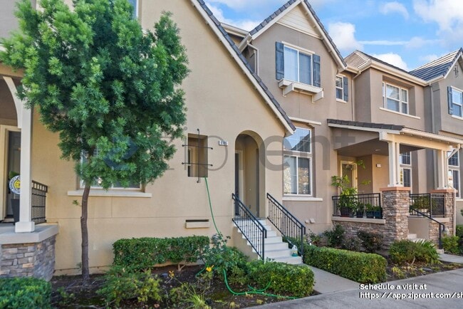 Foto del edificio - 6185 Yardley Ln