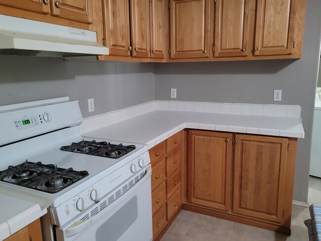 Foto del edificio - 788 Burnt Ridge Rd