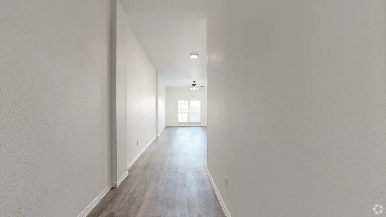 Photo - Square 9 Apartments
