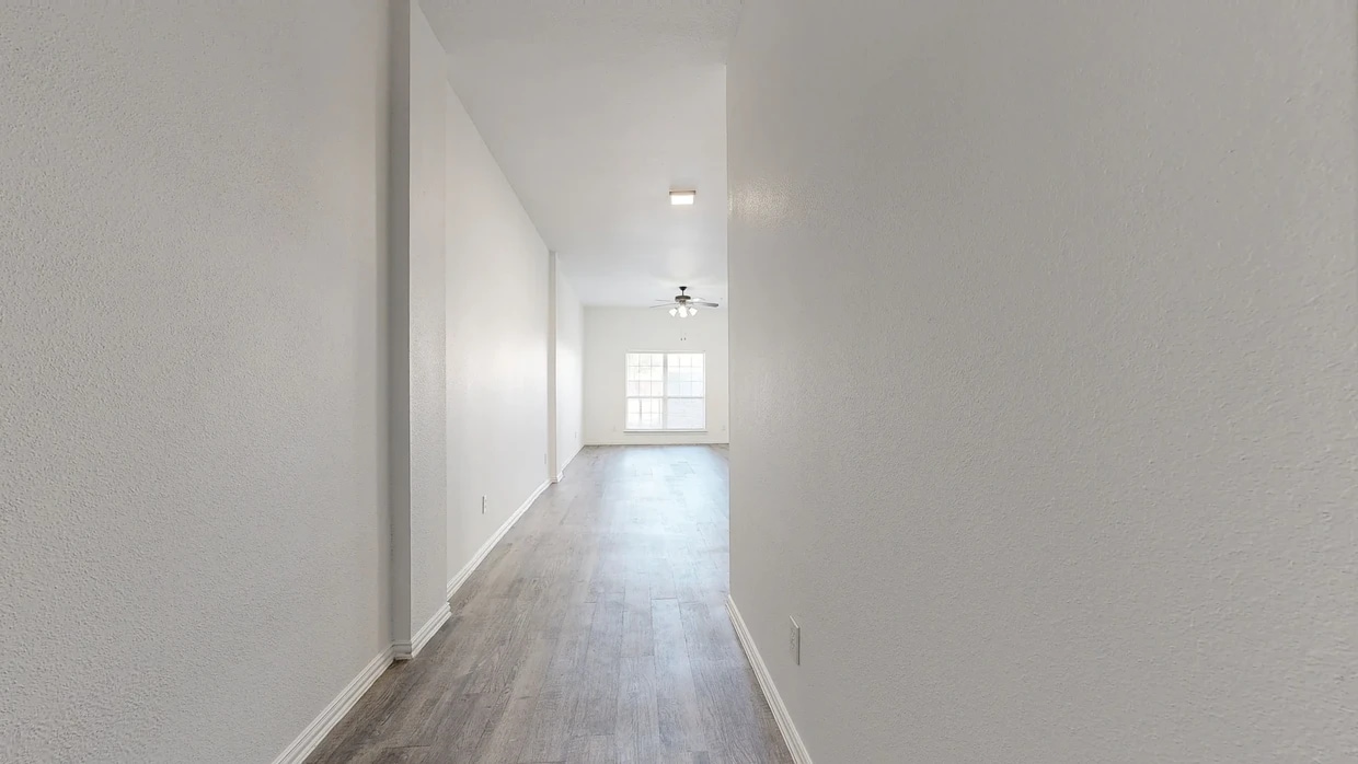 Photo - Square 9 Apartments